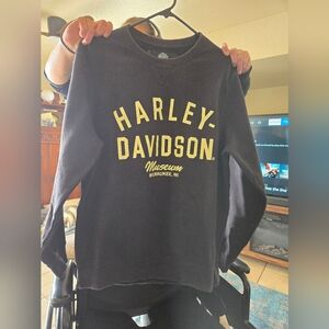 Harley-Davidson Black Sweatshirt with Bold Yellow Text. Large